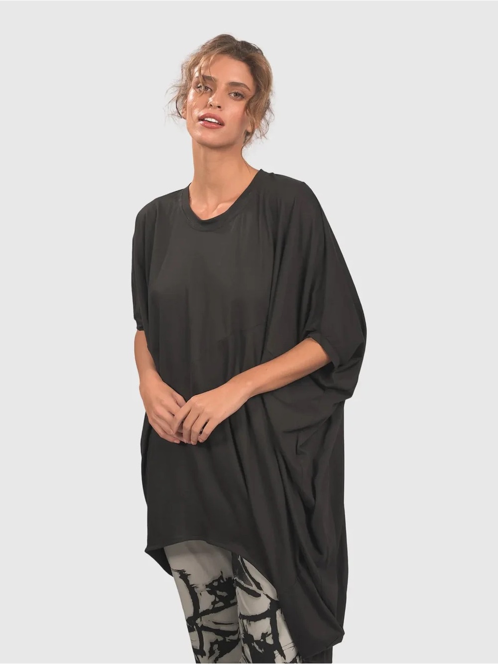 Alembika Urban Batwing Tunic, Black, Size S (8-12), 100% Cotton, High Low Hem